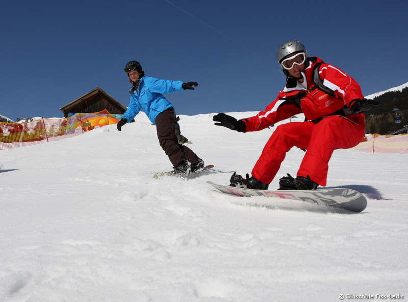 snowboardkurs_skischulefissladis.jpg